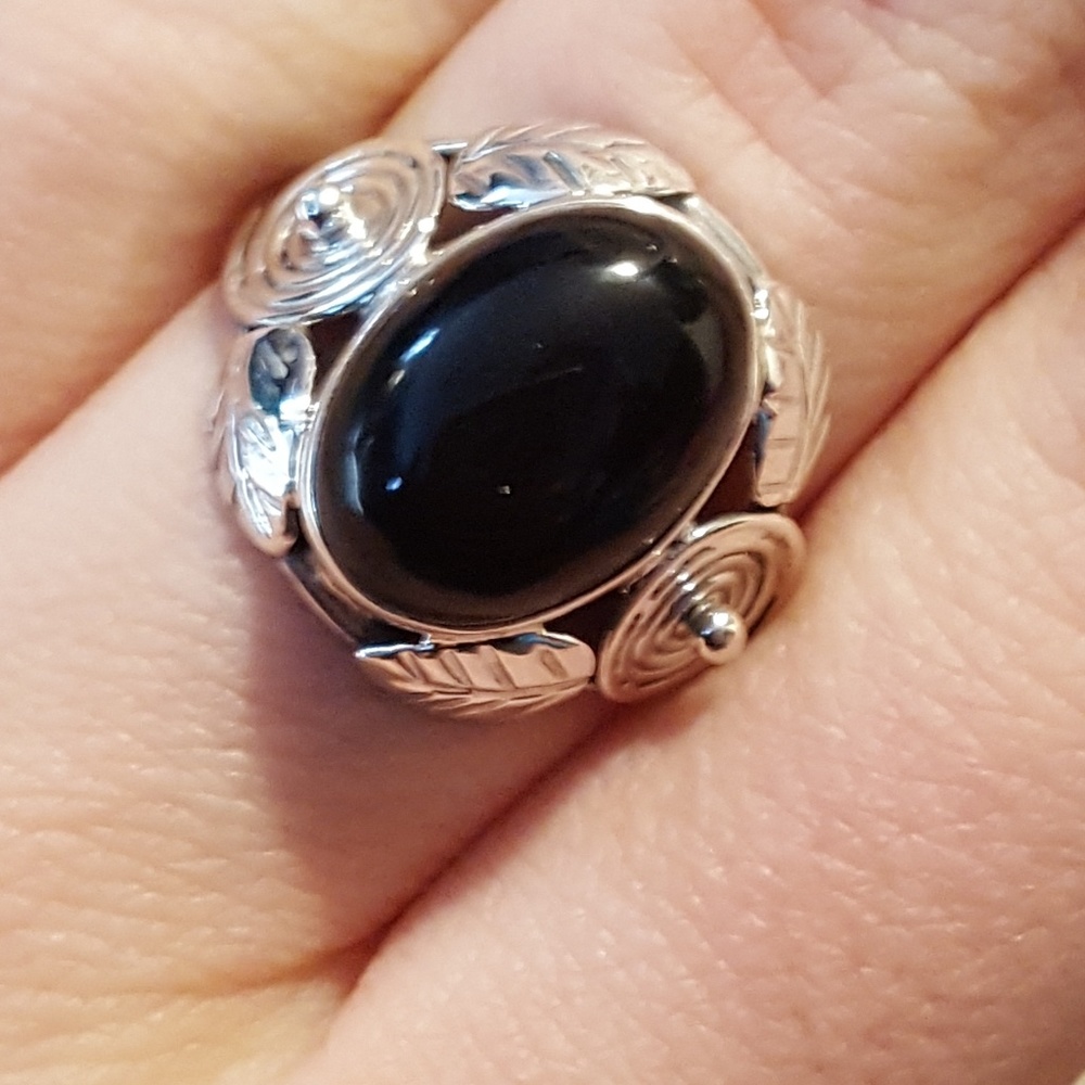 Sterling Silver (size 7) Ring